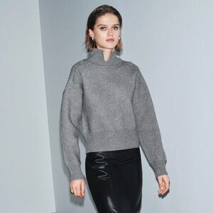 Zara Grey Knit Sweater with Neck Opening Size Small